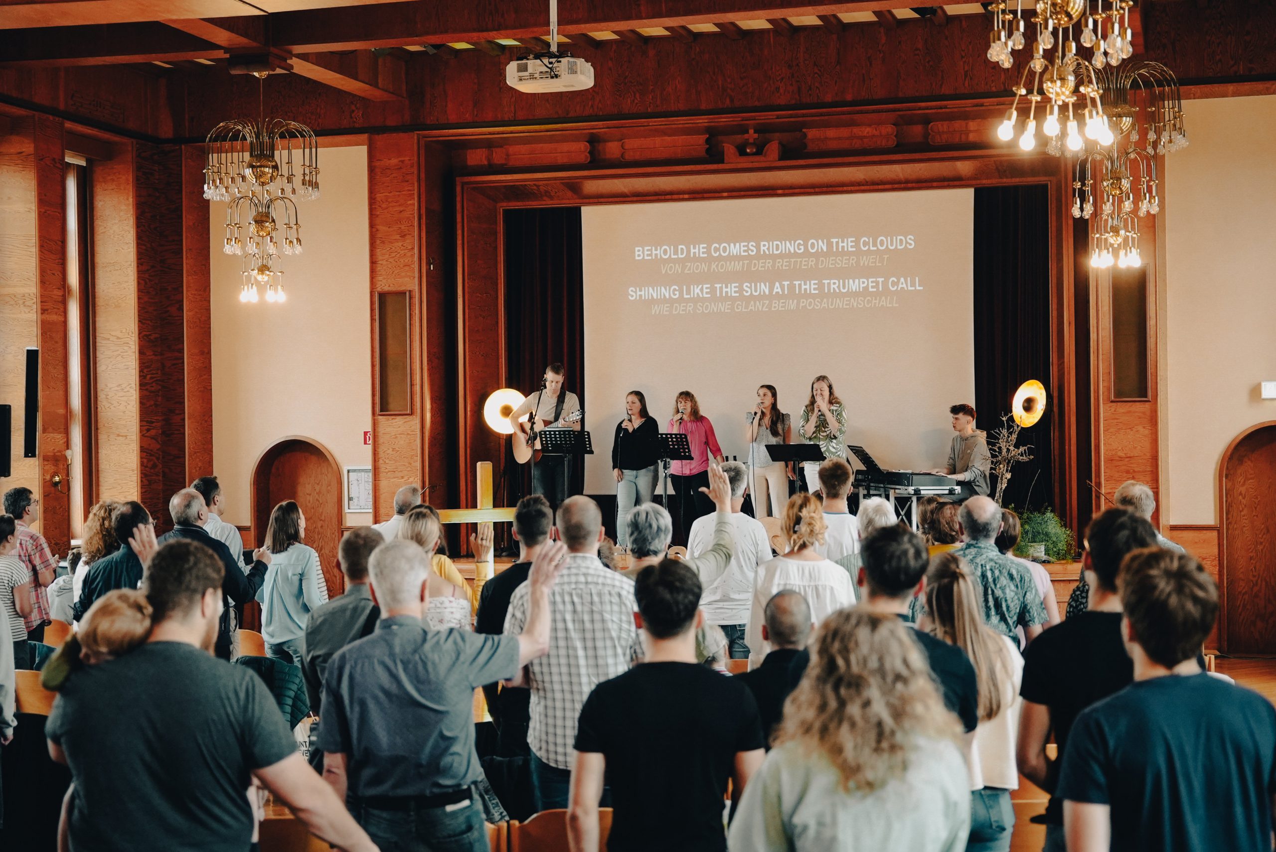 Gottesdienst der Crossroads Church